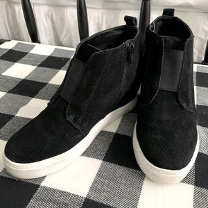 Steve Madden Platform Wedge Suede Sneakers